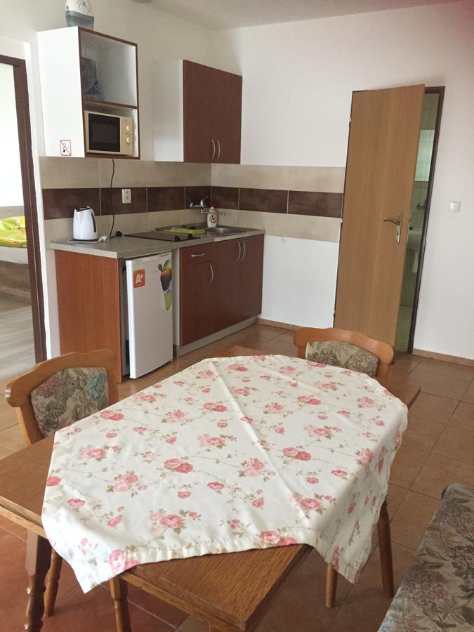 Promenad Apartmany Veľký Meder Exteriör bild