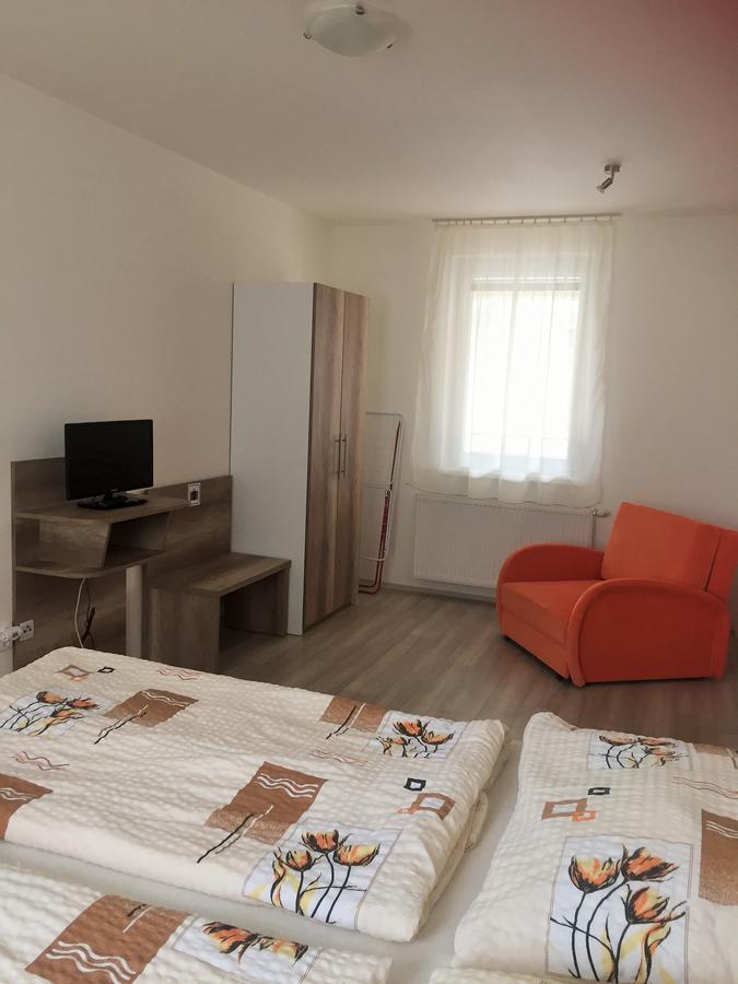 Promenad Apartmany Veľký Meder Exteriör bild