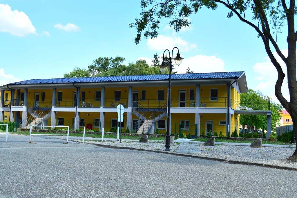 Promenad Apartmany Veľký Meder Exteriör bild